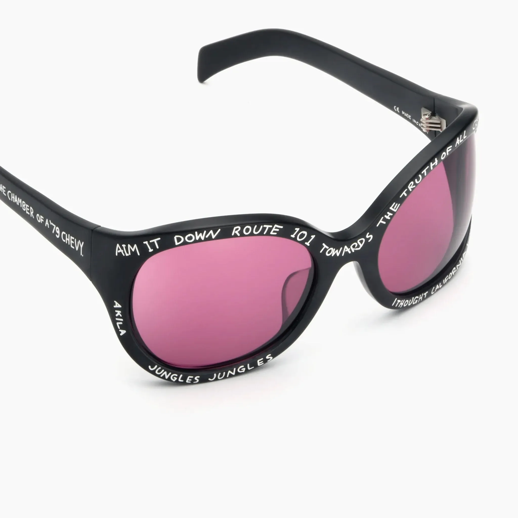 ALL TOURISTS HERE SUNGLASSES (BLACK/RED)